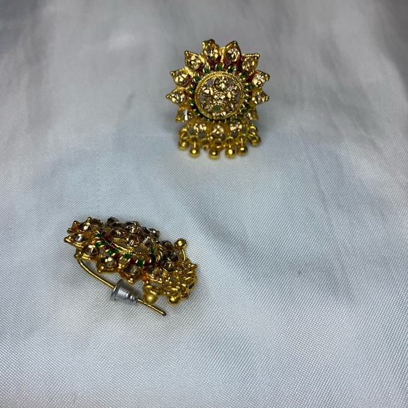 Vintage earrings - Picture 2 of 3